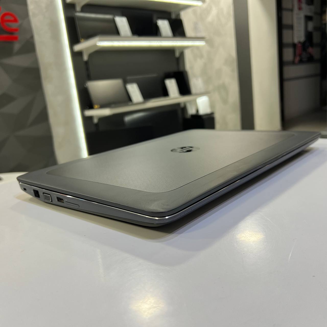 HP ZBook 15 G4 Intel Core i7-7820HQ/M620 2Gb/16Gb/256Gb SSD/Win10