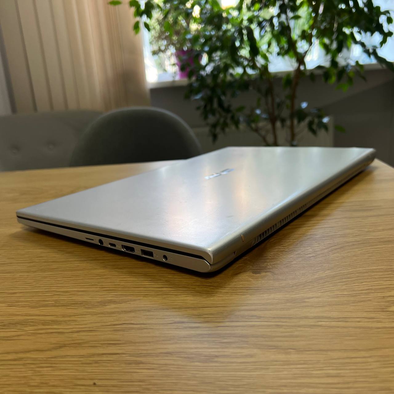 Asus VivoBook Ryzen 3 3250U/12Gb/256Gb SSD/Win11