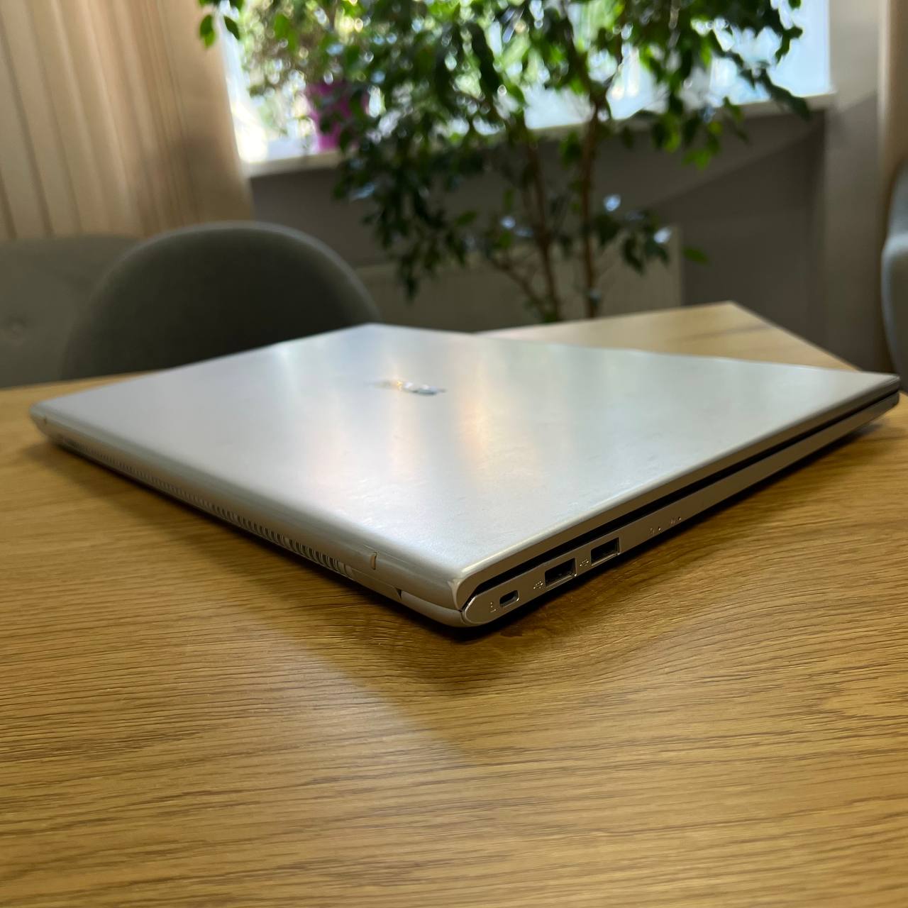 Asus VivoBook Ryzen 3 3250U/12Gb/256Gb SSD/Win11