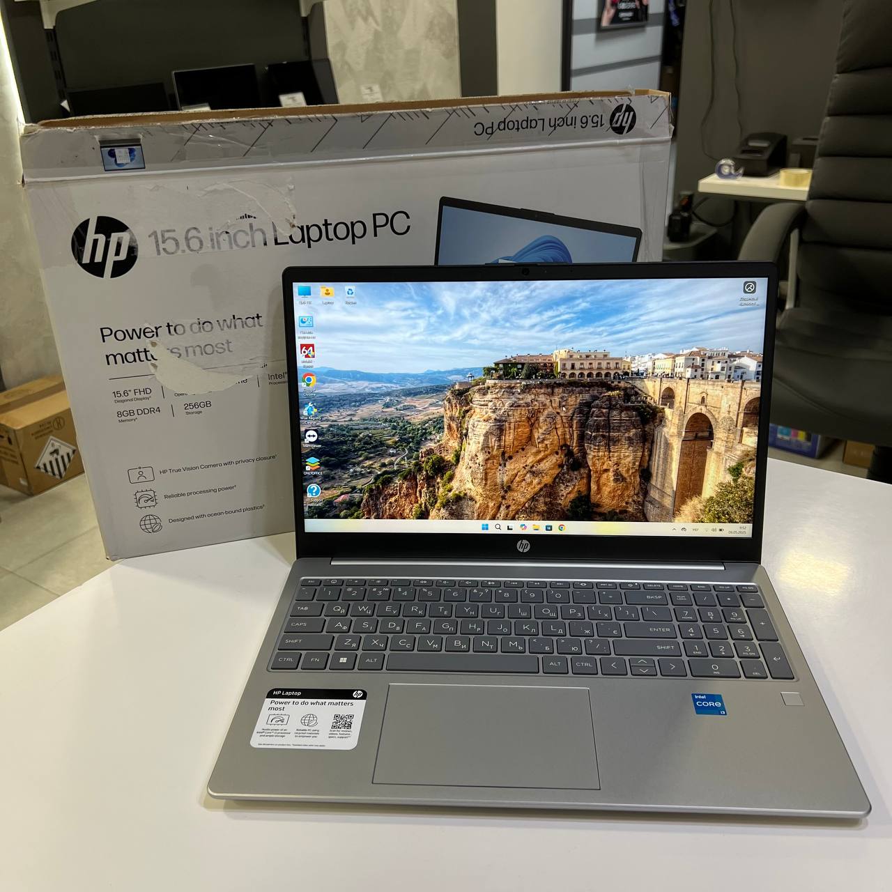 HP 15 Intel Core i3-N305/8Gb/256Gb SSD/Win11
