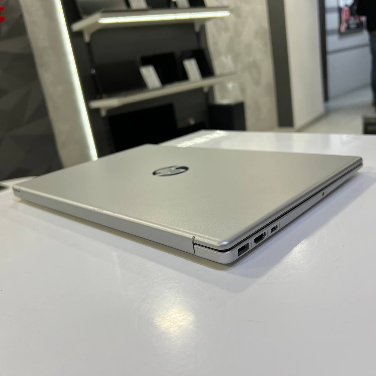 HP 15 Intel Core i3-N305/8Gb/256Gb SSD/Win11