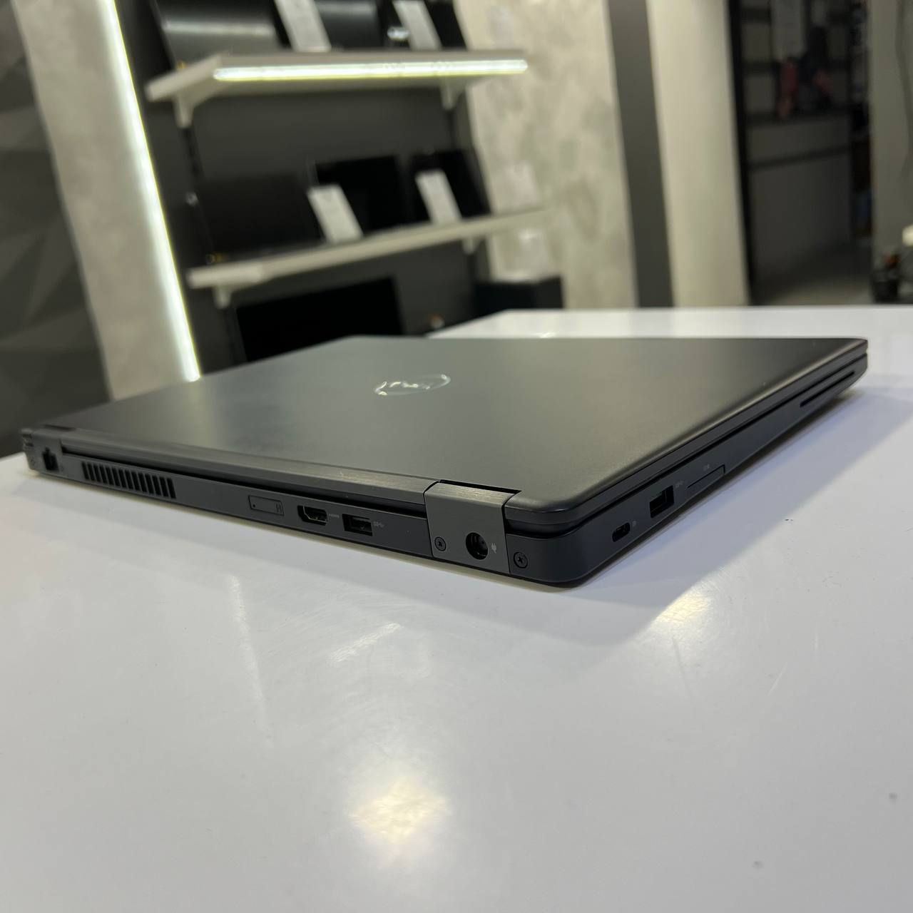 Dell Latitude 5490 Intel Core i5-8350U/16Gb/256Gb SSD/Win11