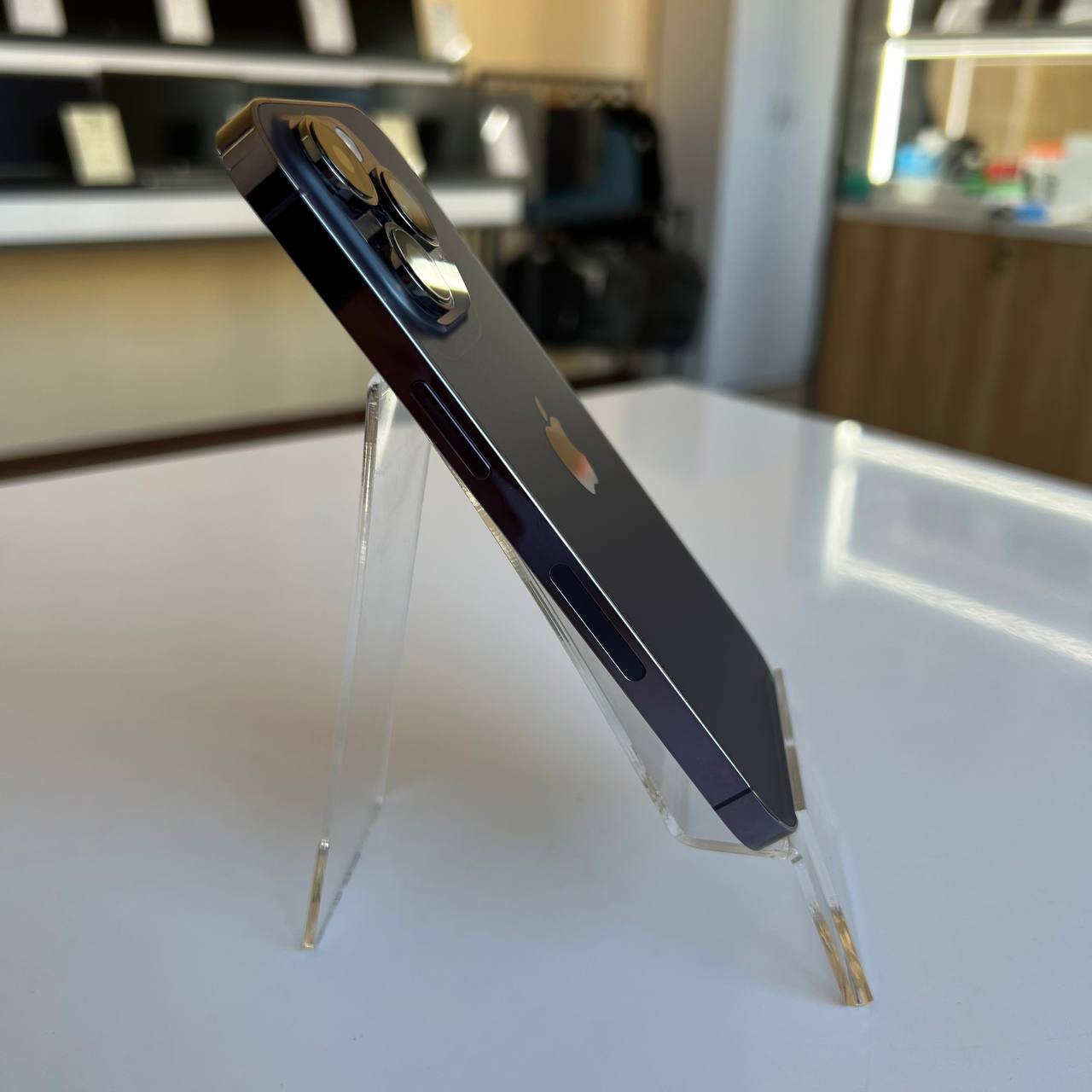 Apple iPhone 14 Pro 256 Gb Deep Purple (e-Sim) (вживаний)
