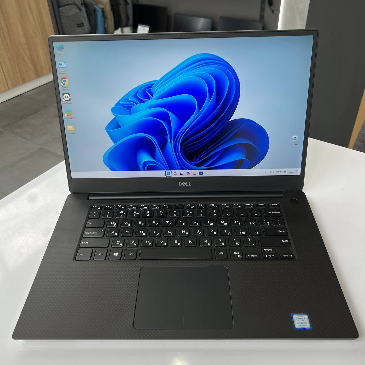 Dell XPS 7590 Intel Core i5-9300H/16Gb/256Gb SSD/Win11