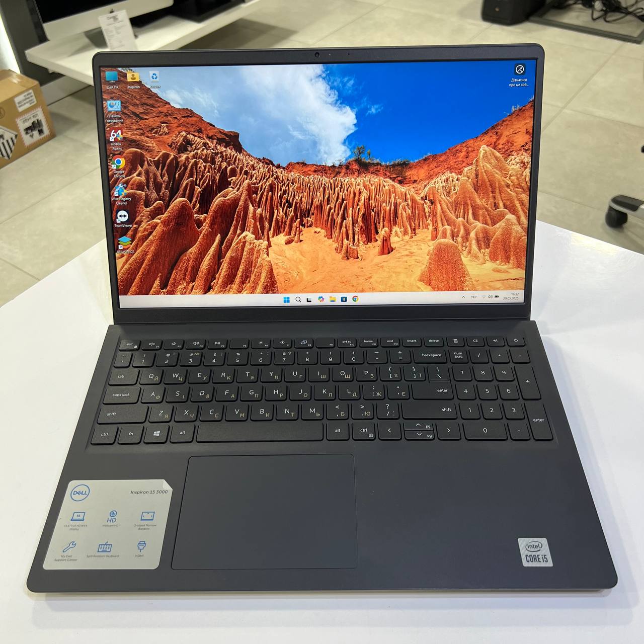 Dell Inspiron 3511 Intel Core i5-1035G1/16Gb/256Gb SSD+500Gb HDD/Win11