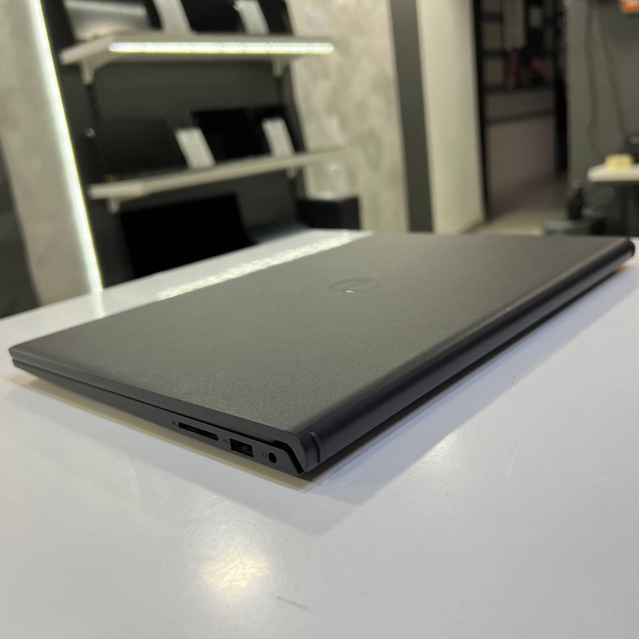 Dell Inspiron 3511 Intel Core i5-1035G1/16Gb/256Gb SSD+500Gb HDD/Win11