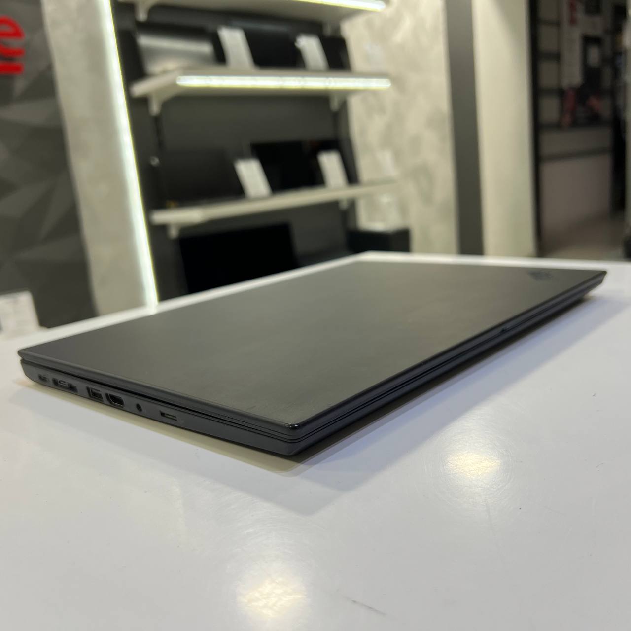 Lenovo ThinkPad T14 Gen 1 Intel Core i7-10510U/MX330 2Gb/16Gb/512Gb SSD/Win11