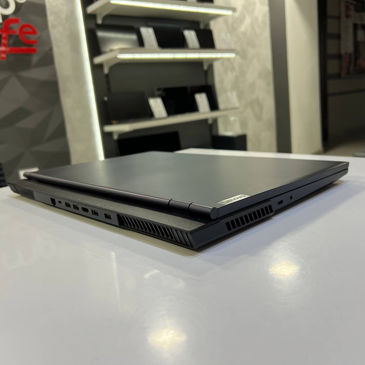 Lenovo Legion 5 Ryzen 7 5800H/RTX3070 8Gb/16Gb/512Gb SSD/Win11