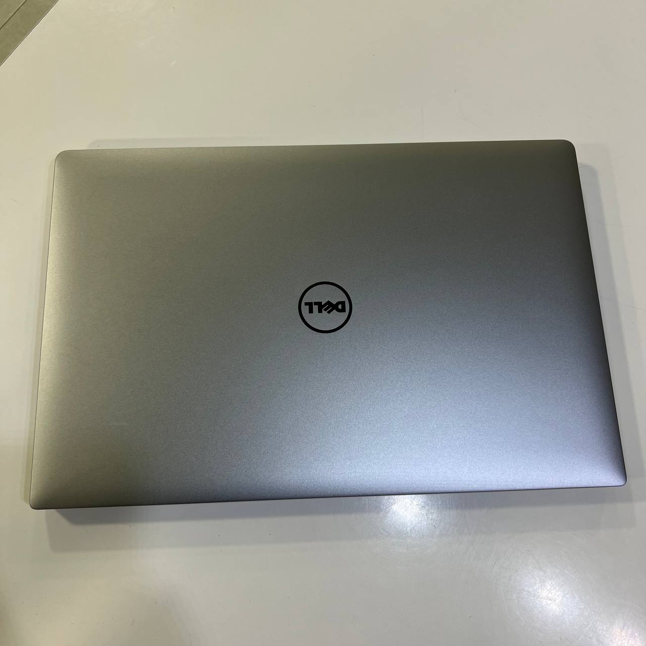 Dell XPS 9550 Intel Core i5-6300HQ/GTX960M 2Gb/16Gb/500Gb SSD/Win10