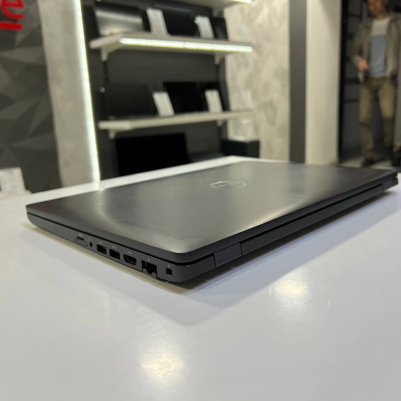 Dell Latitude 5500 Intel Core i5-8365U/16Gb/256Gb SSD/Win11