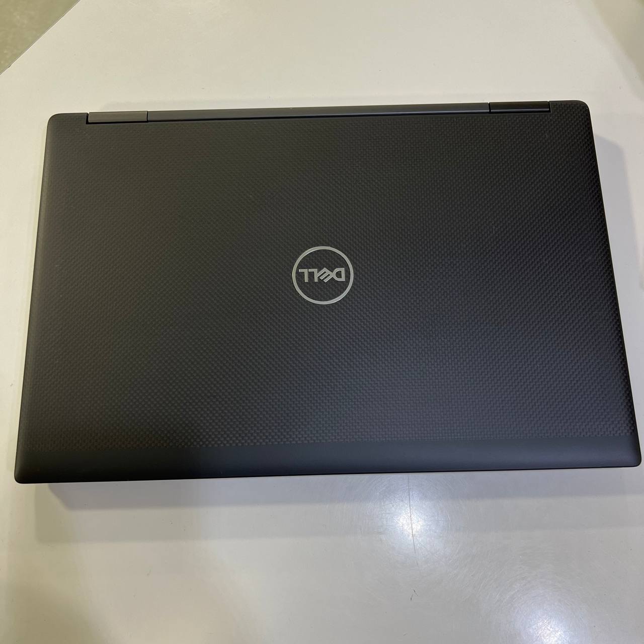 Dell Precision 7540 Intel Core i5-9400H/16GB/500GB SSD/Win11
