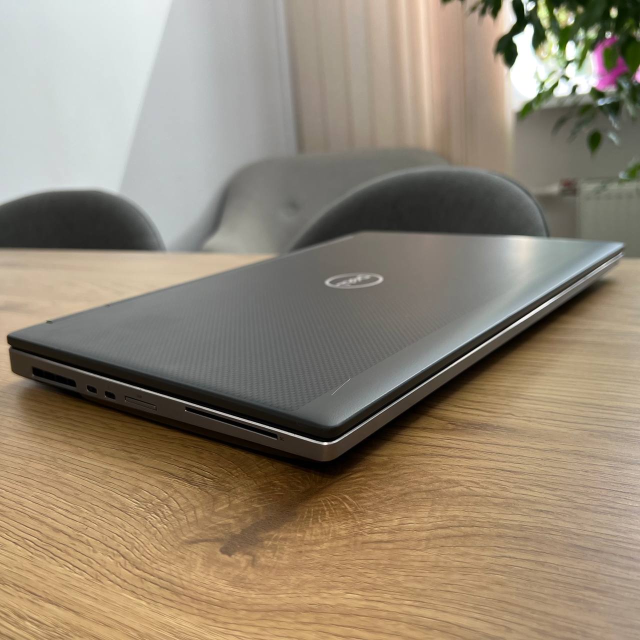 Dell Precision 7540 Intel Core i5-9400H/16GB/500GB SSD/Win11
