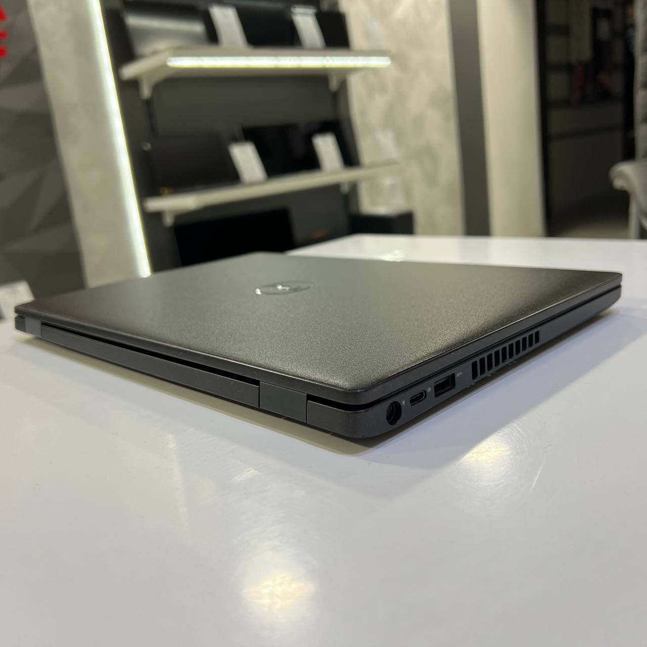Dell Latitude 5400 Intel Core i5-8365U/16Gb/256Gb SSD/Win11