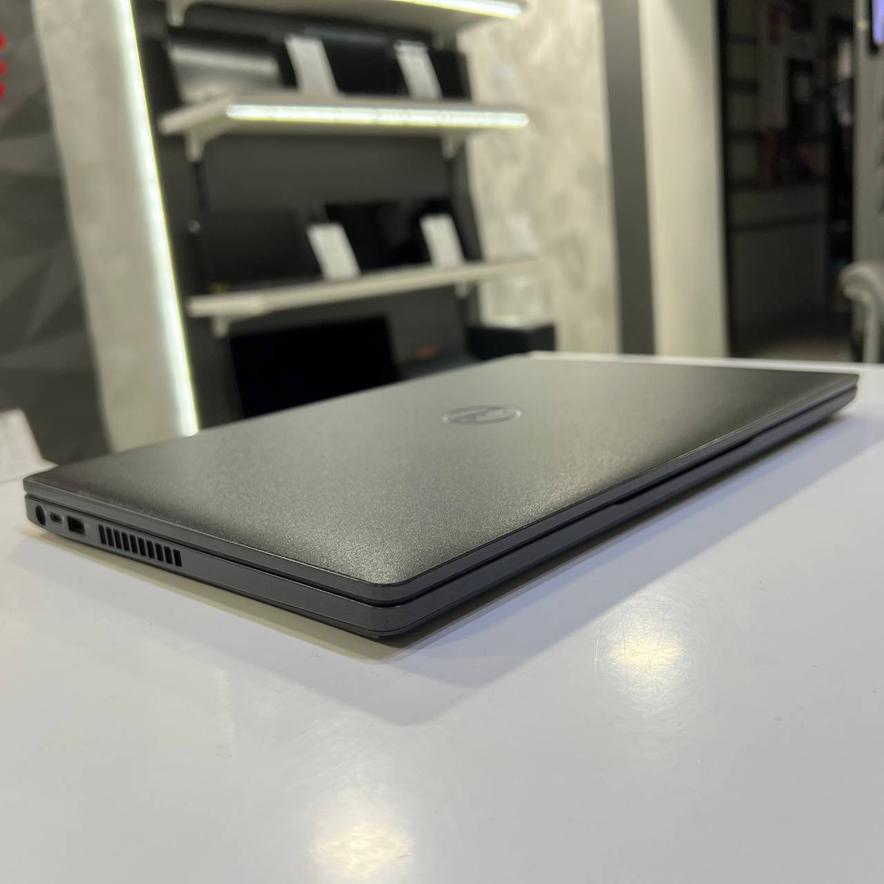 Dell Latitude 5400 Intel Core i5-8365U/16Gb/256Gb SSD/Win11