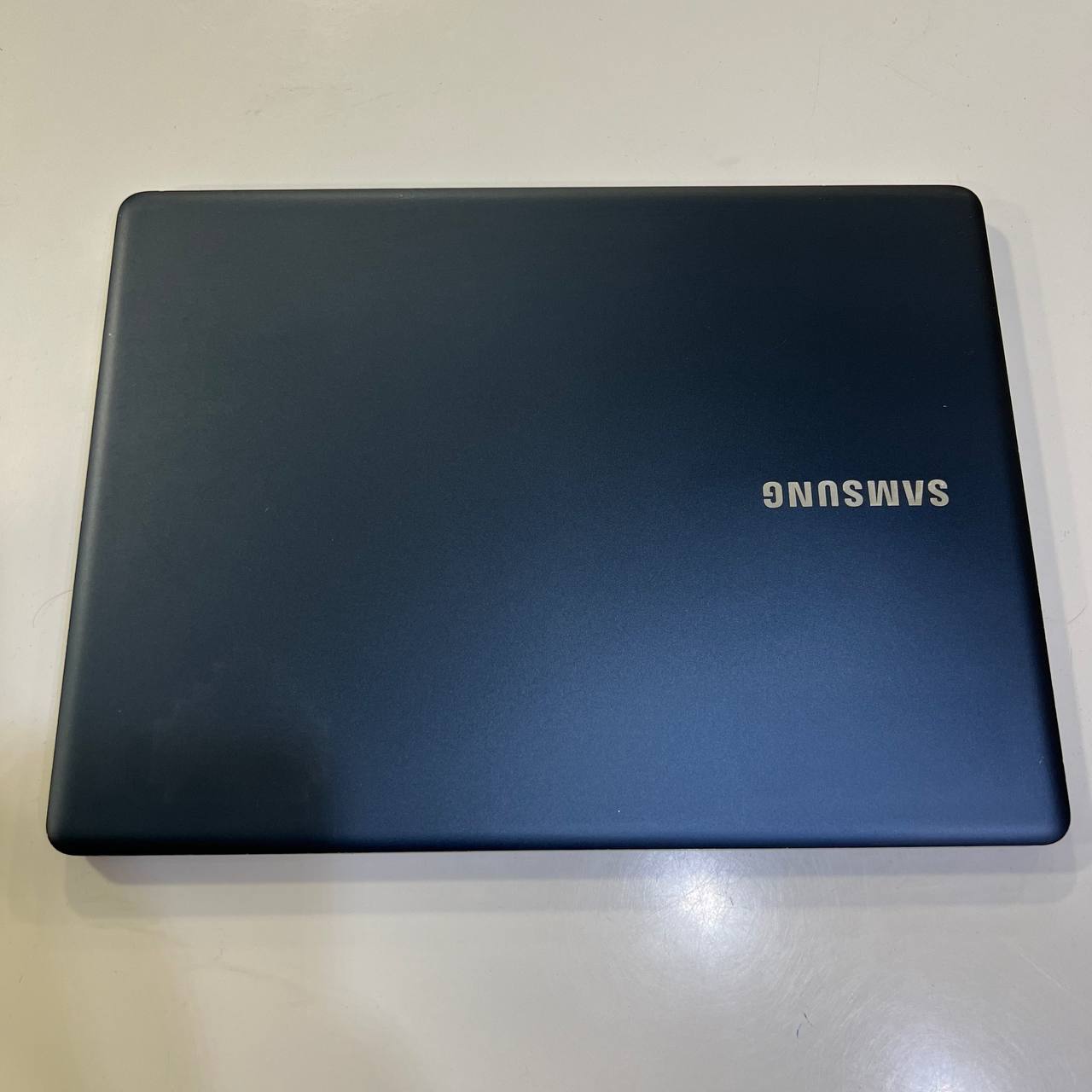 Samsung Ativ Book 9 Intel Core M-5Y31/8Gb/256Gb SSD/Win10