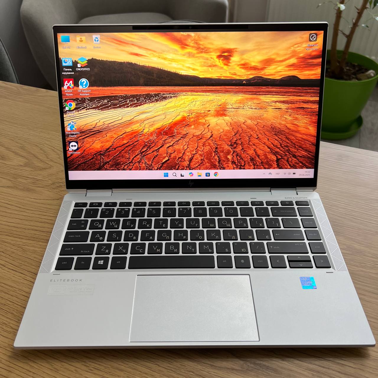 HP EliteBook X360 1040 G8 Intel Core i7-1185G7/32Gb/1Tb SSD/Win11