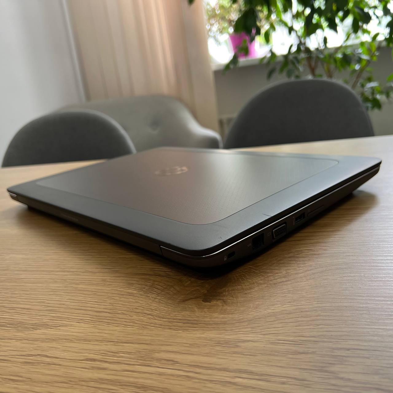 HP ZBook 15 G3 Intel Core i7-6820HQ/M600M 2Gb/16Gb/512Gb SSD/Win10