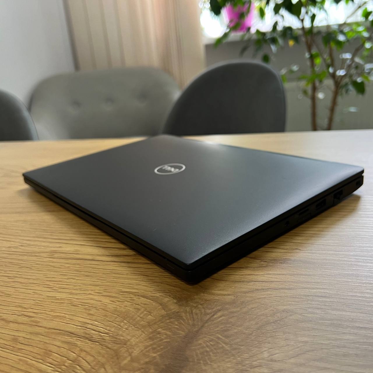 Dell Latitude 7390 Intel Core i7-8650U/16Gb/256Gb SSD/Win11