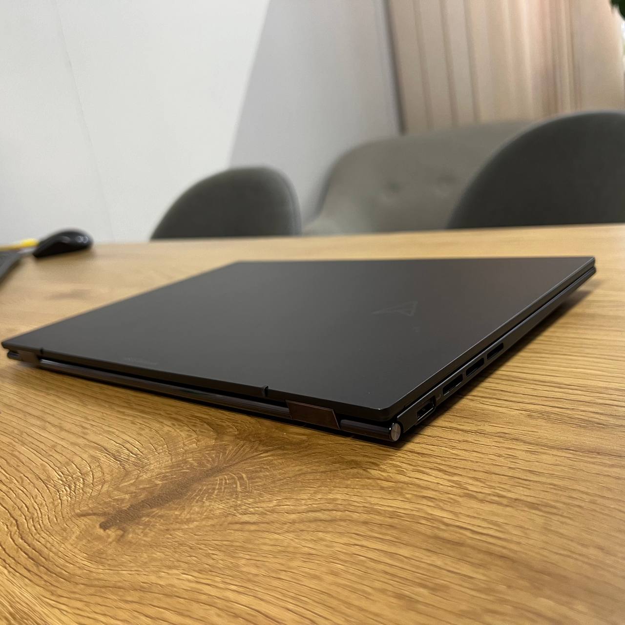 ASUS ZenBook 14 Ryzen 7 7730U/16Gb/512Gb SSD/Win11