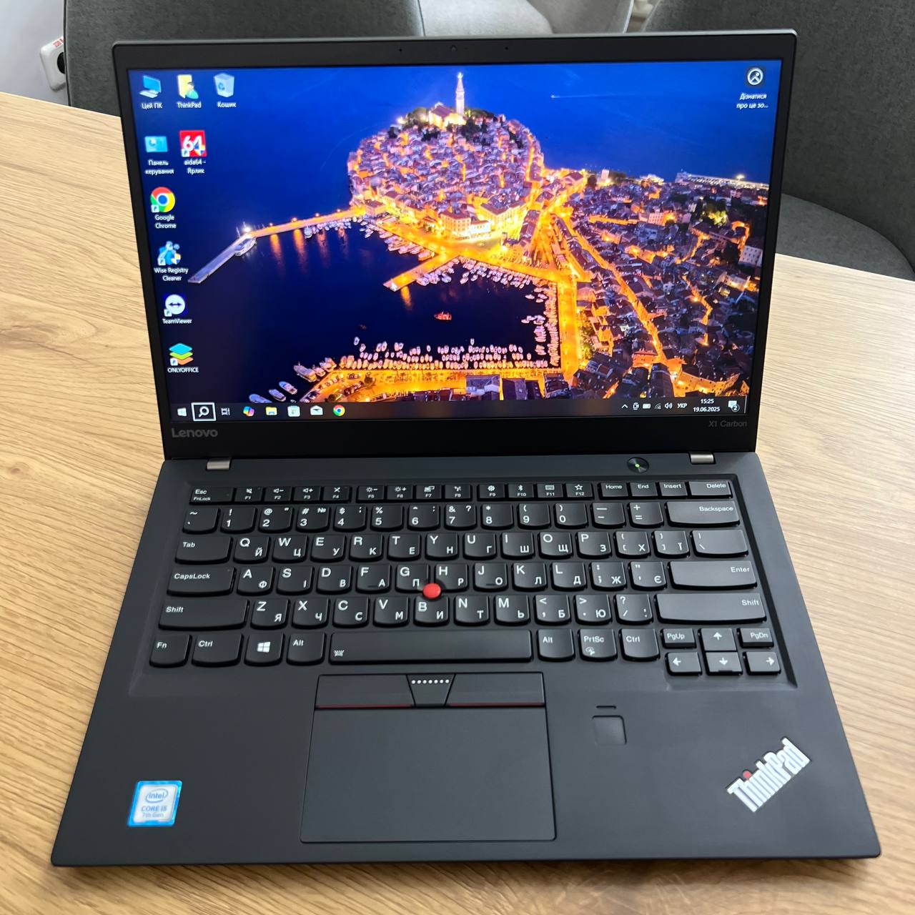 Lenovo Thinkpad X1 Carbon Intel Core i5-7300U/16Gb/1Tb SSD/Win10