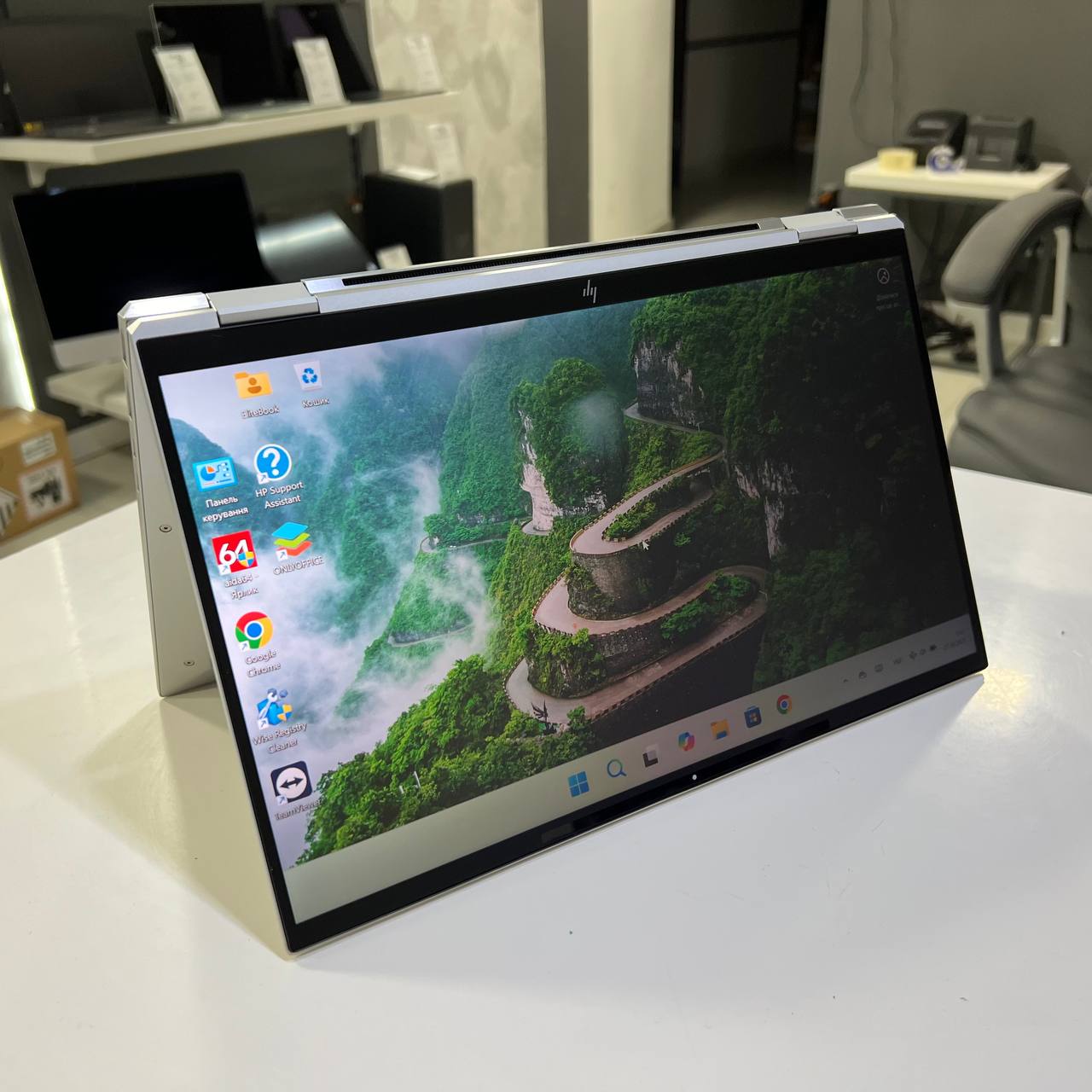 HP EliteBook X360 1040 G8 Intel Core i7-1185G7/32Gb/1Tb SSD/Win11
