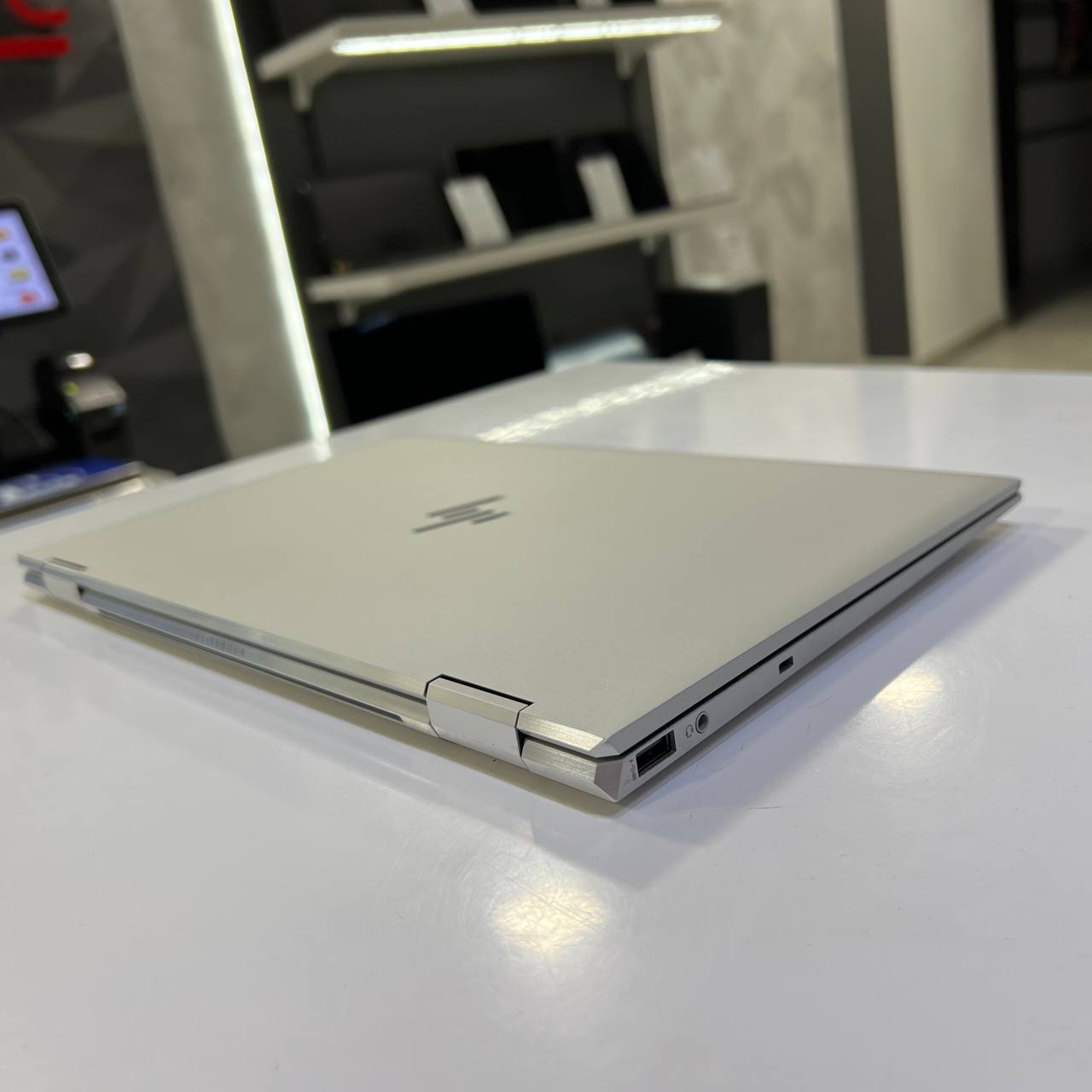 HP EliteBook X360 1040 G8 Intel Core i7-1185G7/32Gb/1Tb SSD/Win11