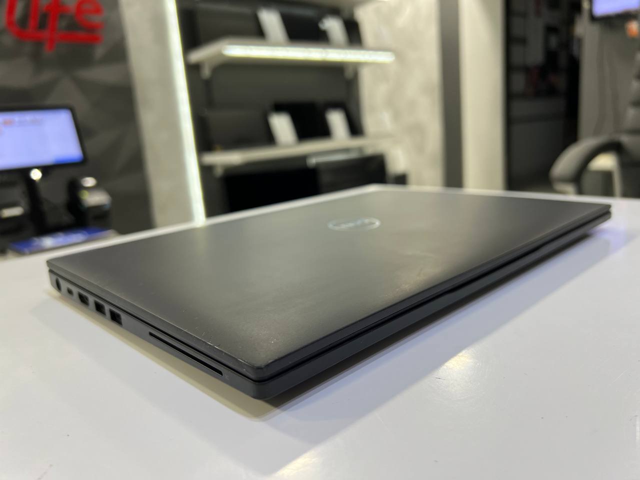 Dell Latitude 7490 Intel Core i5-8250U/16Gb/128Gb SSD/Win11