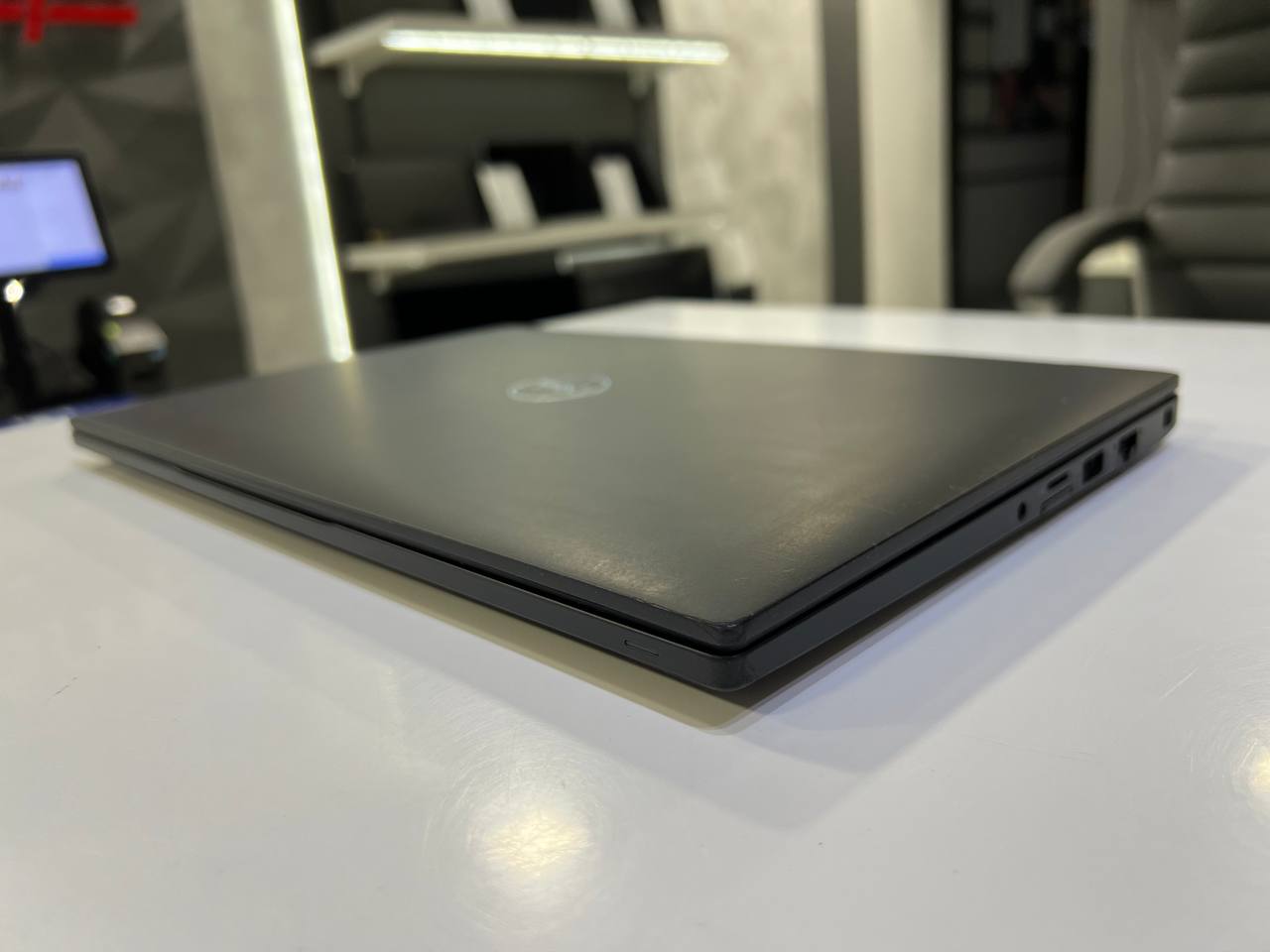 Dell Latitude 7490 Intel Core i5-8250U/16Gb/128Gb SSD/Win11