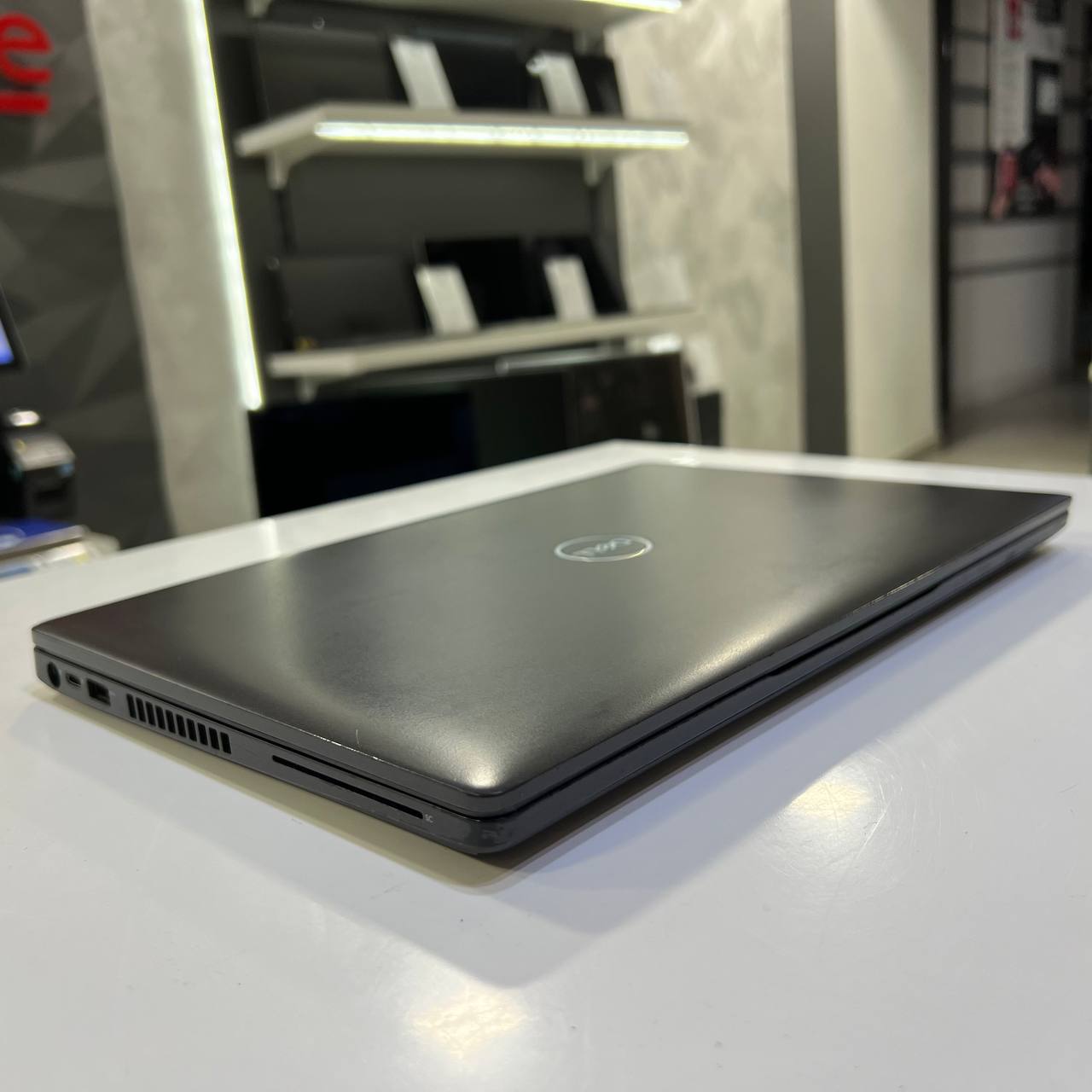 Dell Latitude 5400 Intel Core i5-8365U/16Gb/256Gb SSD/Win11