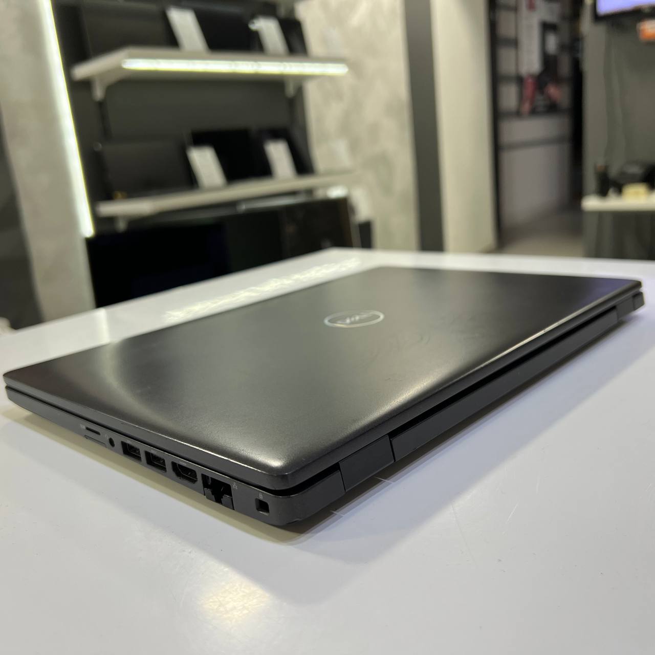 Dell Latitude 5400 Intel Core i5-8365U/16Gb/256Gb SSD/Win11