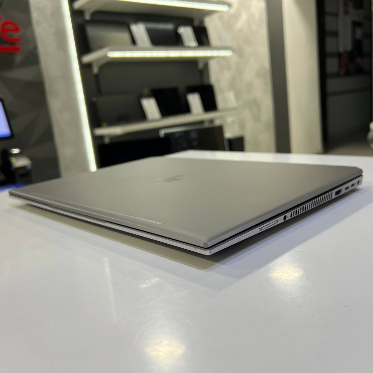 HP ZBook Studio G5 Intel Core i7-8750H/P1000 4Gb/32Gb/512Gb SSD/Win11