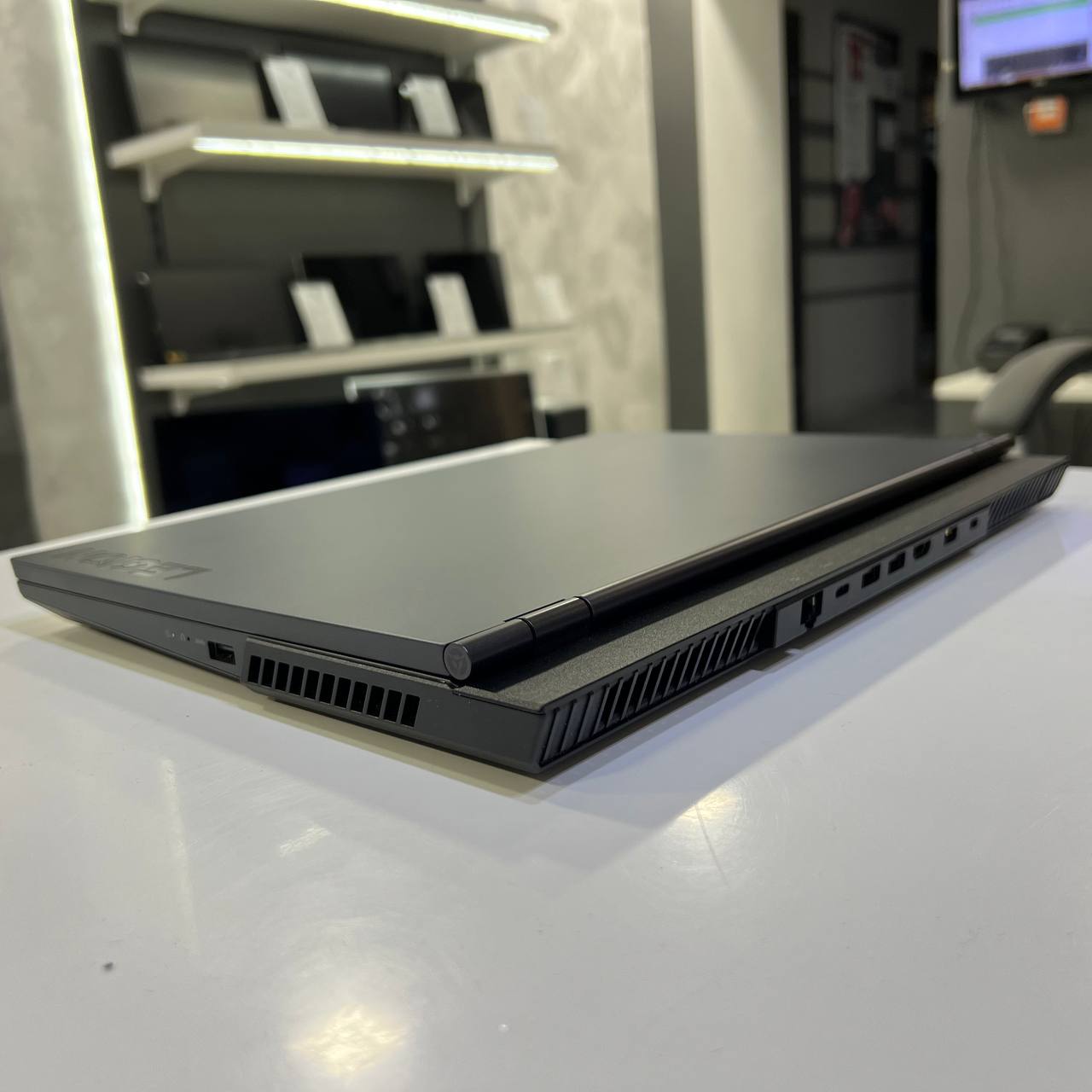 Lenovo Legion 5 Ryzen 5 4600H/GTX1650TI 4Gb/16Gb/512Gb SSD/Win11