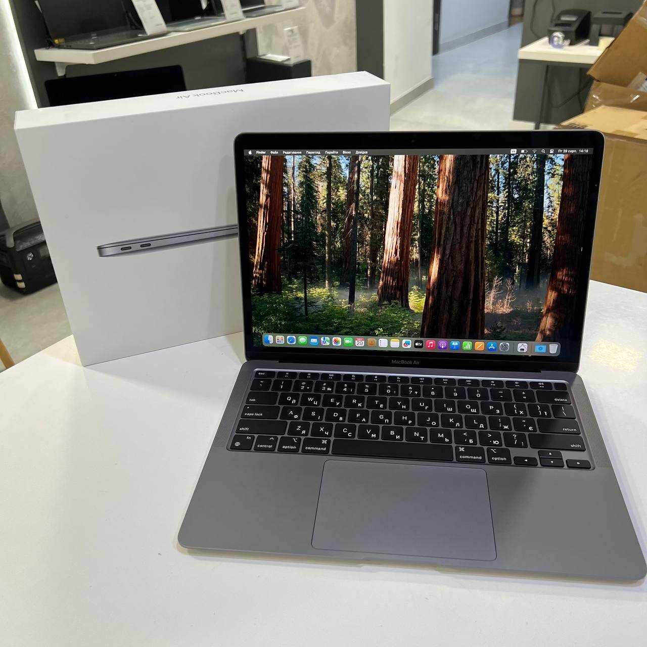 MacBook Air A2337 (2020) Apple M1/16Gb/512Gb SSD/Sequoia (вживаний)