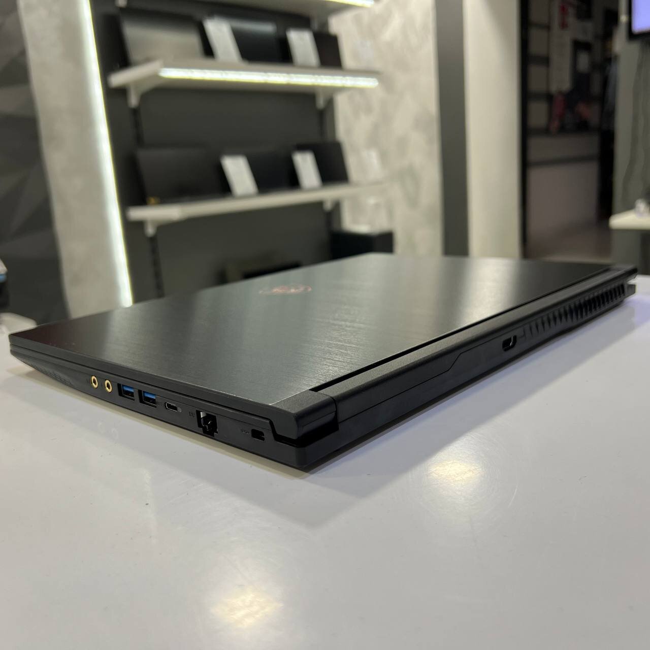 MSI Thin GF63 Intel Core i5-12450H/RTX4050 6Gb/16Gb/512Gb SSD/Win11 (вживаний)