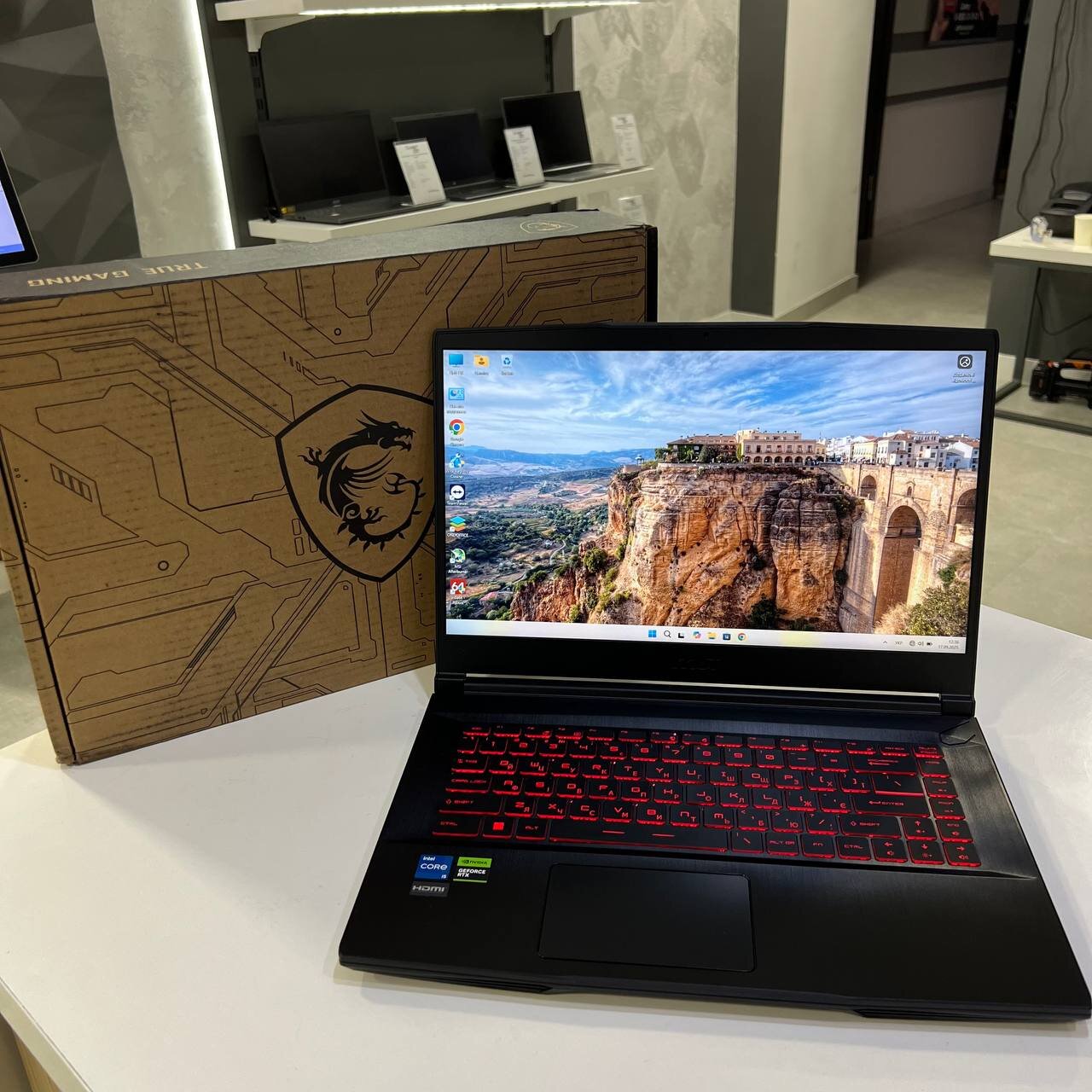 MSI Thin GF63 Intel Core i5-12450H/RTX4050 6Gb/16Gb/512Gb SSD/Win11 (вживаний)