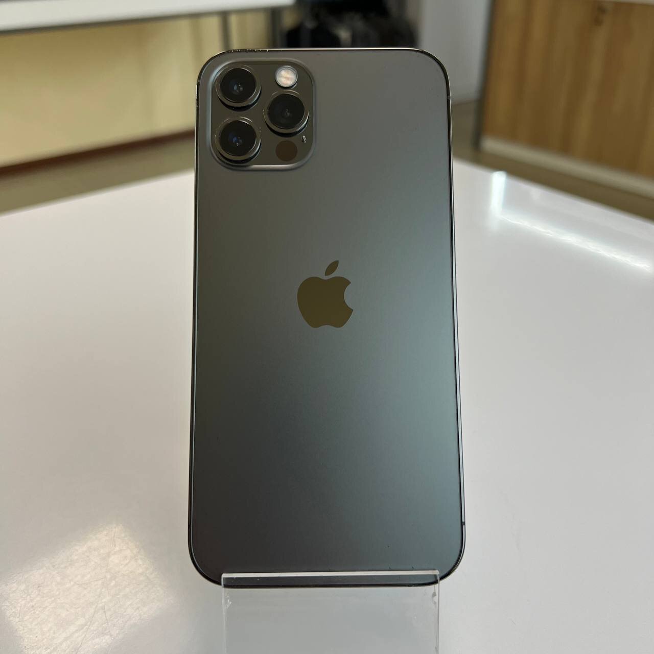 Apple iPhone 12 Pro 256 Gb Graphite (вживаний)