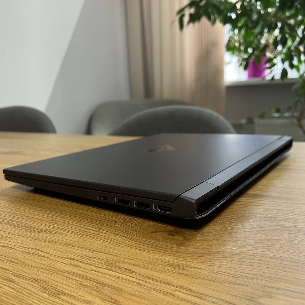 HP Victus 15 Ryzen 5 7535HS/RX6550M 4Gb/16Gb/512Gb SSD/Win11 (вживаний)