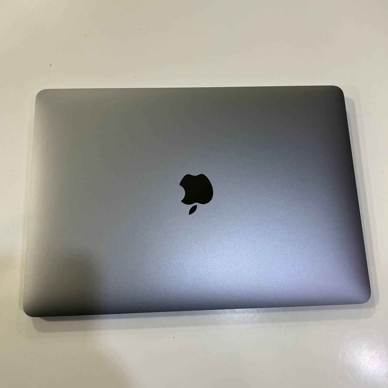 MacBook Air A2337 (2020) Apple M1/16Gb/512Gb SSD/Sequoia (вживаний)