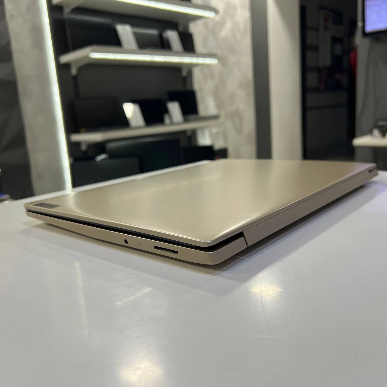 Lenovo IdeaPad 3 Intel Core i3-1005G1/8Gb/250Gb SSD/Win11 (вживаний)