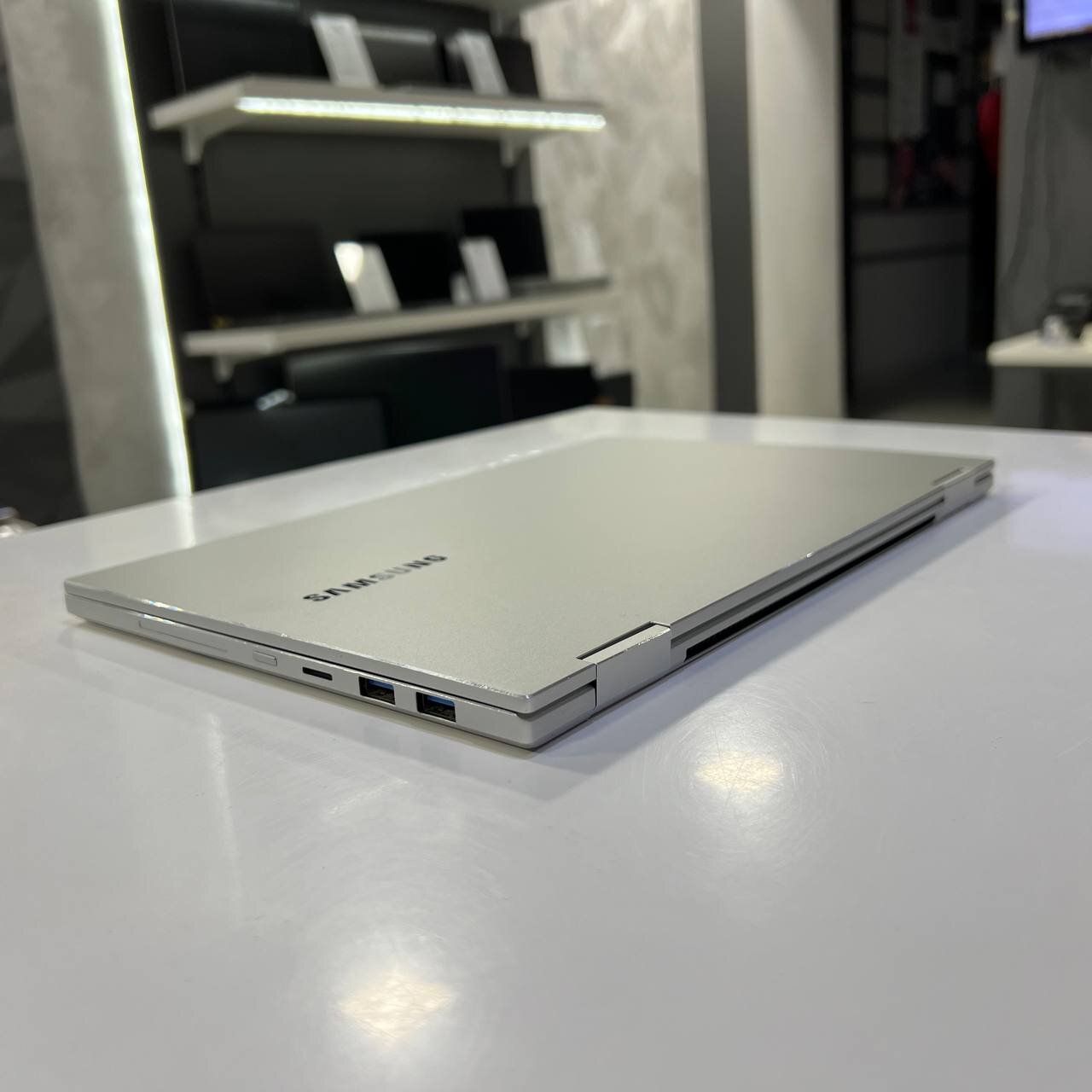 Samsung Galaxy Book Flex Intel Core i7-10510U/12Gb/512Gb SSD/Win11 (вживаний)