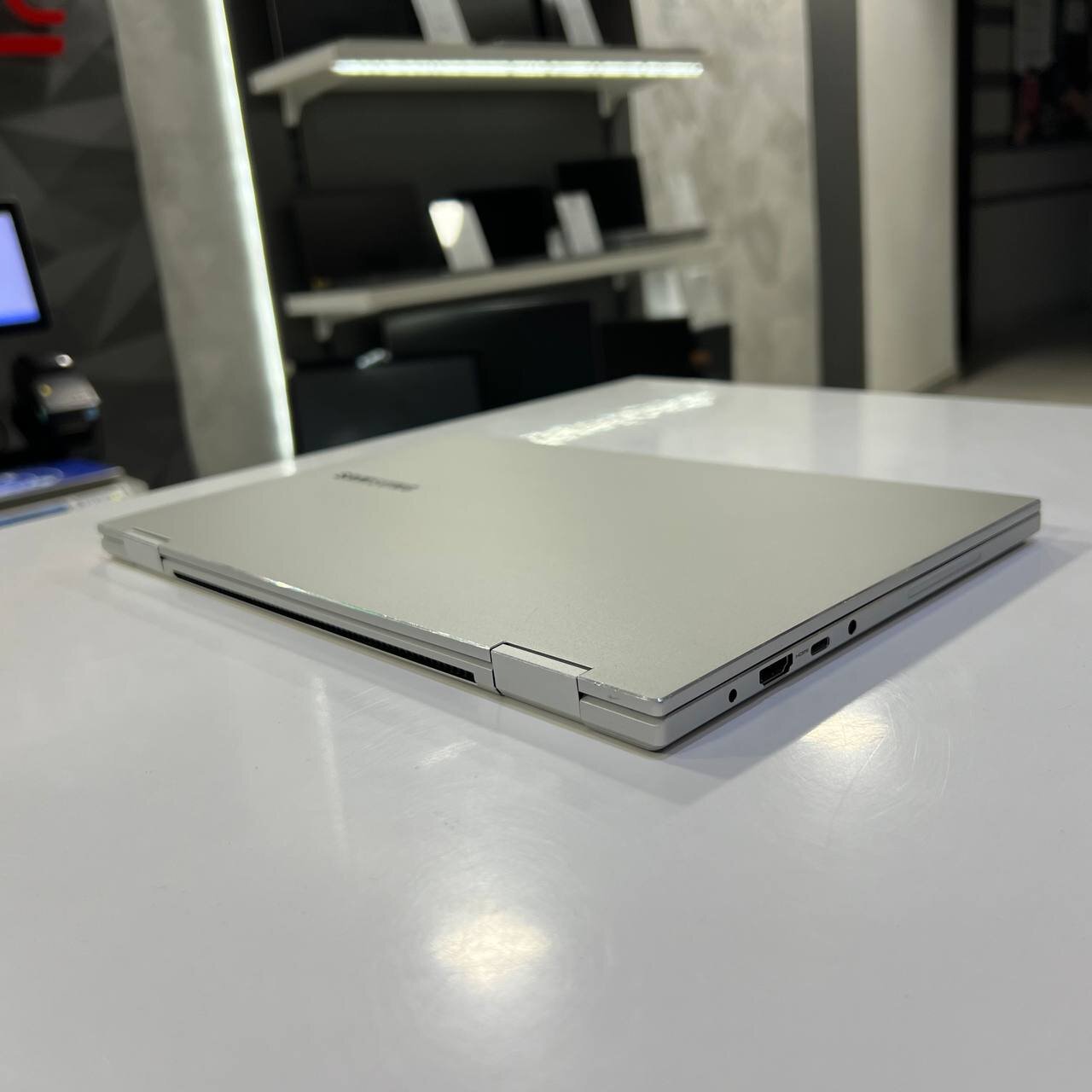 Samsung Galaxy Book Flex Intel Core i7-10510U/12Gb/512Gb SSD/Win11 (вживаний)