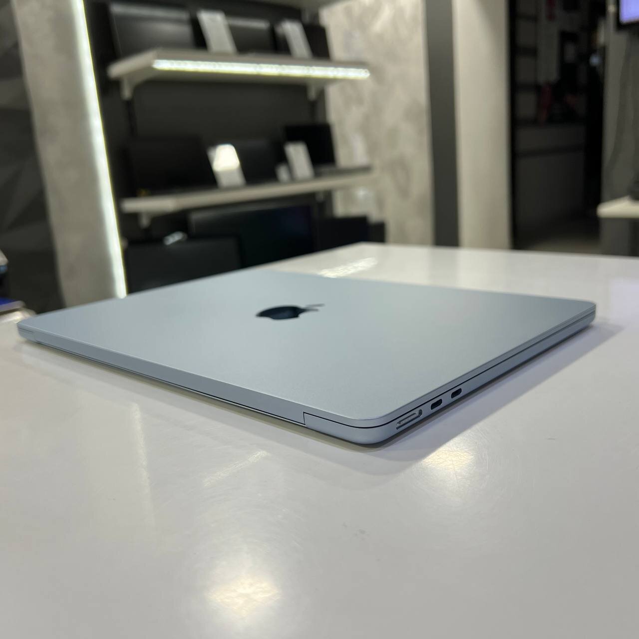 Apple MacBook Air A3240 (2025) Apple M4/16Gb/256Gb SSD/Tahoe (MC6T4LL/A) (вживаний)