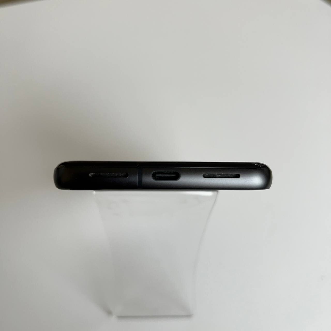 Google Pixel 8 8/128 Gb Obsidian Neverlock (вживаний)