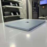 Apple MacBook Air 13 A3449 (2026) Apple M5/16Gb/512Gb SSD/Tahoe (вживаний)