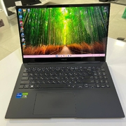 Asus Creator Laptop Q530 Intel Core i7-13620H/RTX3050 6Gb/16Gb/512Gb SSD/Win11