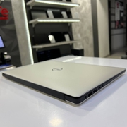 Dell Precision 5530 Intel Core i7-8850H/P1000 4Gb/16Gb/512Gb SSD/Win11