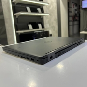 Dell Latitude E5570 Intel Core i7-6820HQ/R7 M370 2Gb/16Gb/256Gb SSD/Win1