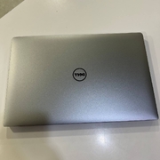 Dell XPS 9560 Intel Core i7-7700HQ/GTX1050 4Gb/16Gb/256Gb SSD/Win10
